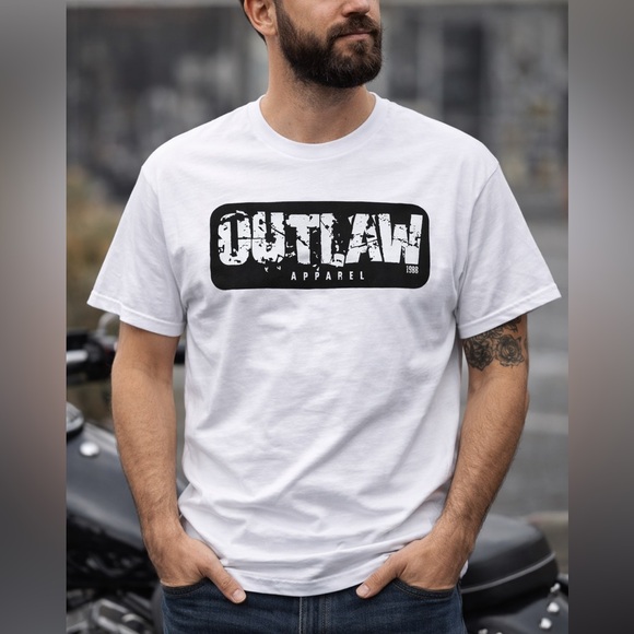 Outlaw Other - Outlaw Apparel White Graphic T-Shirt (Men’s XL)